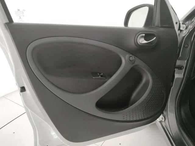 SMART ForFour usata, con Controllo automatico clima