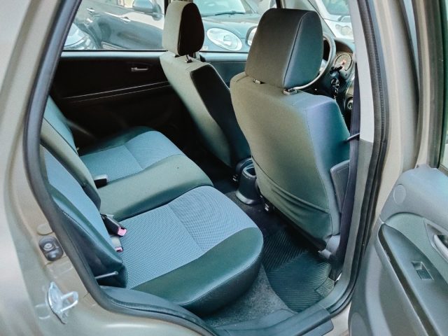 FIAT Sedici usata 14