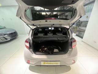 HYUNDAI i10 usata, con Fendinebbia