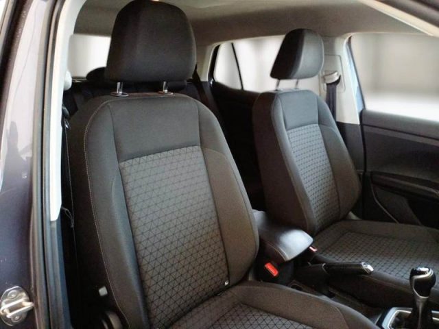 VOLKSWAGEN T-Cross usata, con Cruise Control