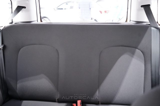 FIAT New Panda usata 19