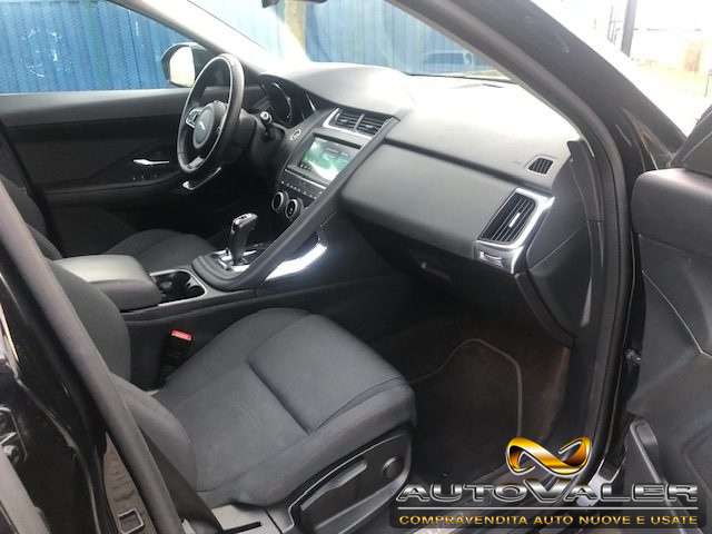 JAGUAR E-Pace usata, con Climatizzatore