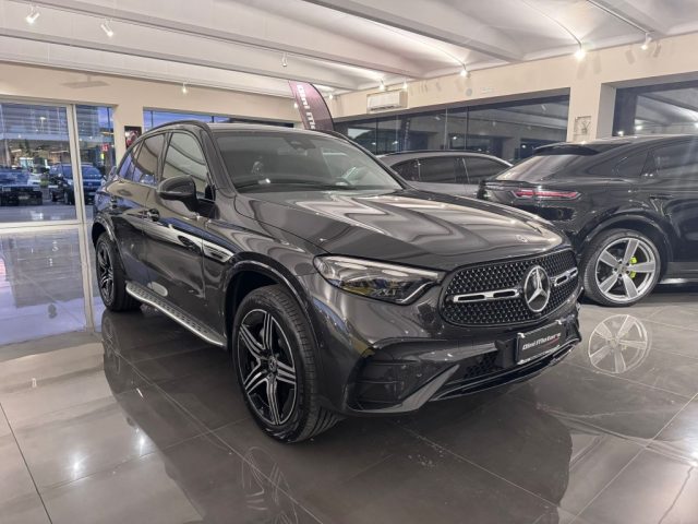 MERCEDES-BENZ GLC 300 usata, con Airbag laterali