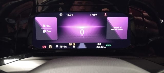 VOLKSWAGEN Golf usata, con Sensori di parcheggio posteriori