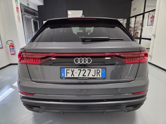 AUDI Q8 usata, con Autoradio