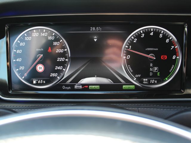 MERCEDES-BENZ S 500 usata, con Sedile posteriore sdoppiato