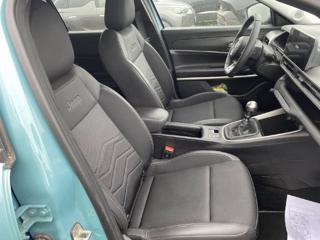 JEEP Avenger usata, con Autoradio