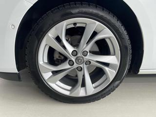 OPEL Astra usata, con Volante multifunzione