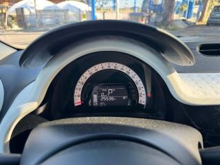 RENAULT Twingo Electric usata, con USB