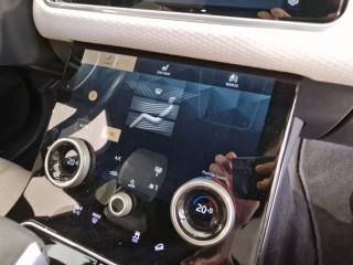 LAND ROVER Range Rover Velar usata, con Sistema di navigazione