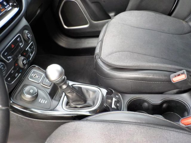 JEEP Compass usata, con Volante in pelle