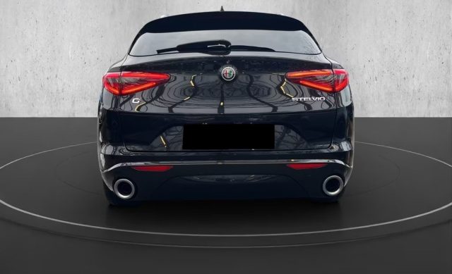 ALFA ROMEO Stelvio usata, con Alzacristalli elettrici