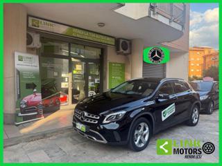 MERCEDES-BENZ GLA 200 usata, con Kit antipanne