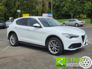 ALFA ROMEO Stelvio usata, con Boardcomputer