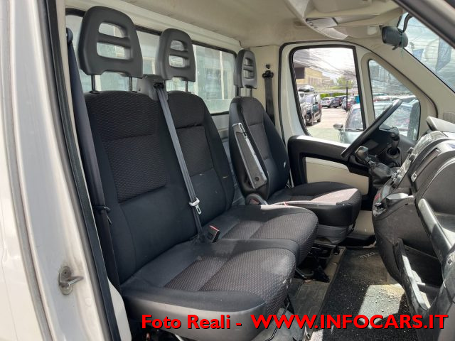 PEUGEOT Boxer usata, con Autoradio