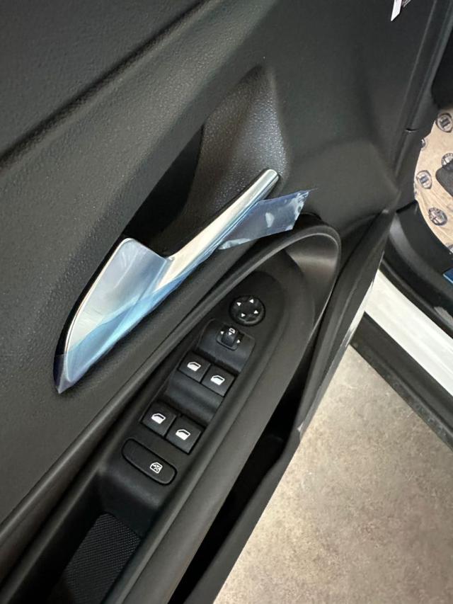 ALFA ROMEO Junior usata, con Autoradio