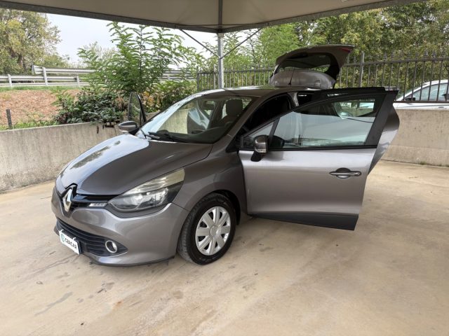 RENAULT Clio usata, con Luci diurne