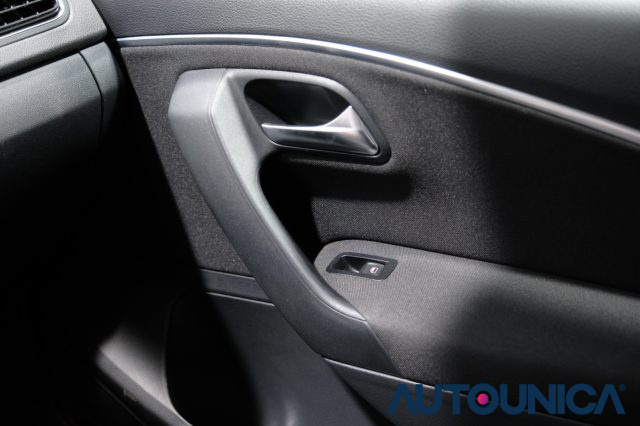 VOLKSWAGEN Polo usata, con Airbag testa