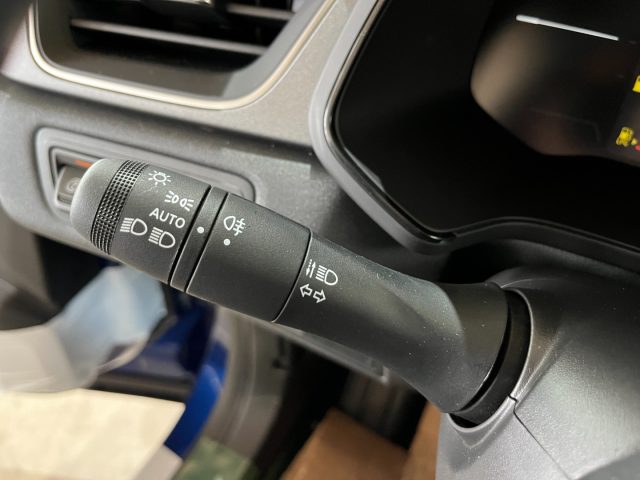 RENAULT Captur usata, con Luci diurne LED