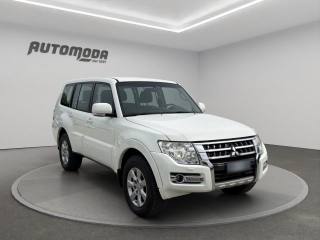 MITSUBISHI Pajero usata, con Airbag laterali