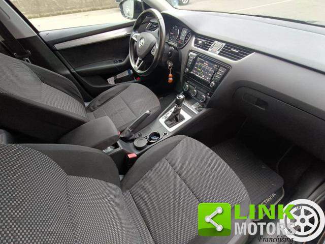 SKODA Octavia usata, con Hill holder