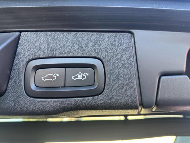 VOLVO XC60 usata, con Servosterzo