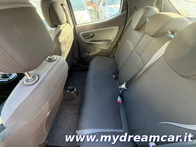 LANCIA Ypsilon usata, con Specchietti laterali elettrici