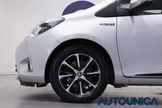 TOYOTA Yaris usata, con Sedile posteriore sdoppiato