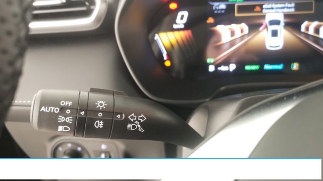 MG ZS usata, con Sistema di navigazione