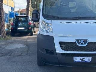 PEUGEOT Boxer usata, con Servosterzo
