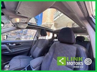 NISSAN Qashqai usata, con Fari LED