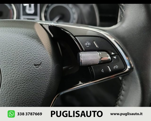 SKODA Kamiq usata, con Sedile posteriore sdoppiato