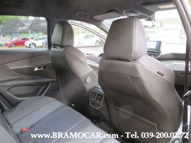 PEUGEOT 3008 usata, con Autoradio digitale