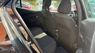 PEUGEOT 2008 usata, con Airbag testa