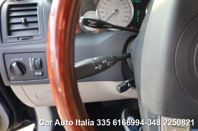 CHRYSLER 300C usata, con Controllo vocale