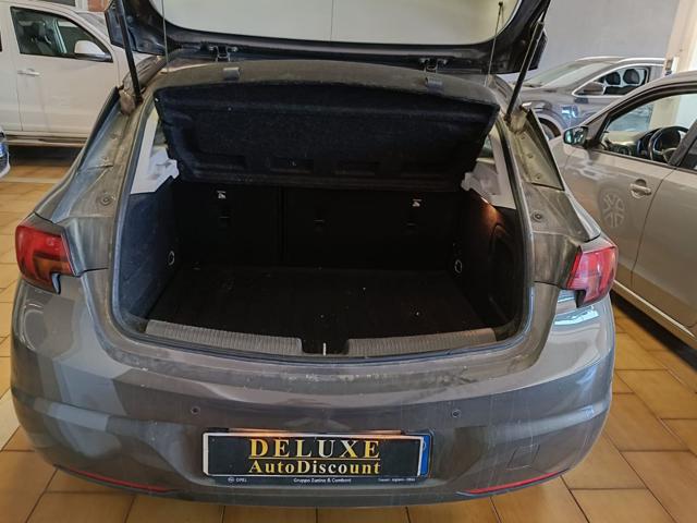 OPEL Astra usata, con Controllo trazione