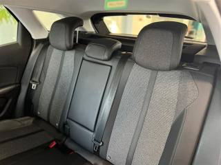 PEUGEOT 3008 usata, con Fendinebbia