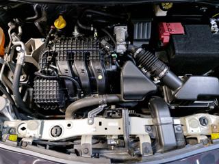 NISSAN Micra usata, con Park Distance Control