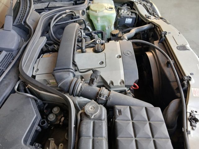 MERCEDES-BENZ CLK 200 usata 20