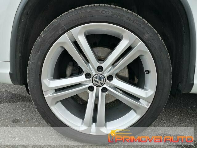 VOLKSWAGEN Tiguan usata, con ESP