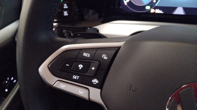 VOLKSWAGEN Golf usata, con Specchietti laterali elettrici