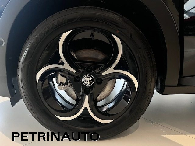 ALFA ROMEO Junior usata, con Luci diurne LED