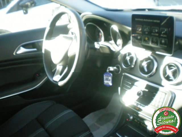 MERCEDES-BENZ GLA 200 usata, con Servosterzo