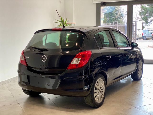 OPEL Corsa usata, con Chiusura centralizzata telecomandata