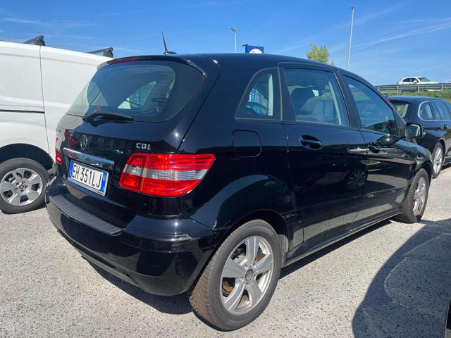 MERCEDES-BENZ B 180 usata, con Airbag laterali