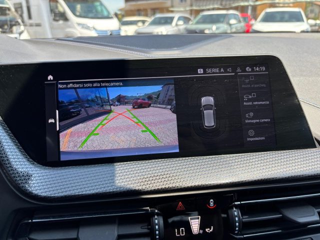 BMW 120 usata, con Bluetooth