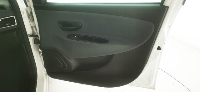 LANCIA Ypsilon usata, con Isofix