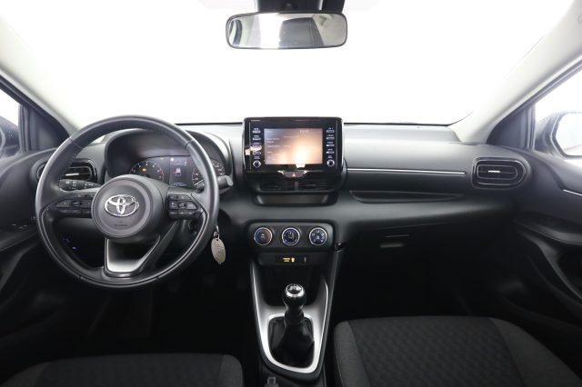 TOYOTA Yaris usata 4