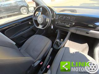 VOLKSWAGEN up! usata, con Alzacristalli elettrici