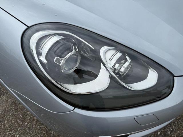PORSCHE Cayenne usata, con Sistema di navigazione